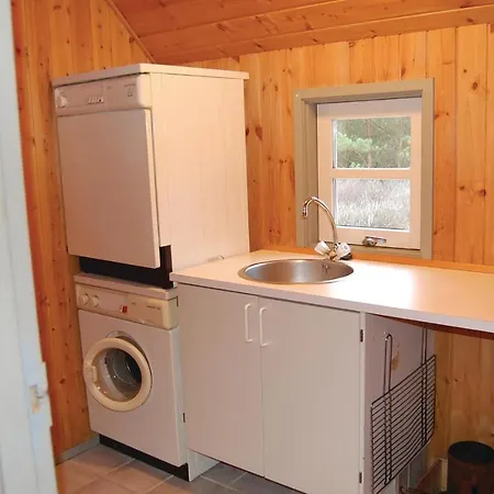 Holiday Per Knoldsvej X Holiday home Blavand