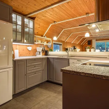 Holiday home Holiday Per Knoldsvej X *